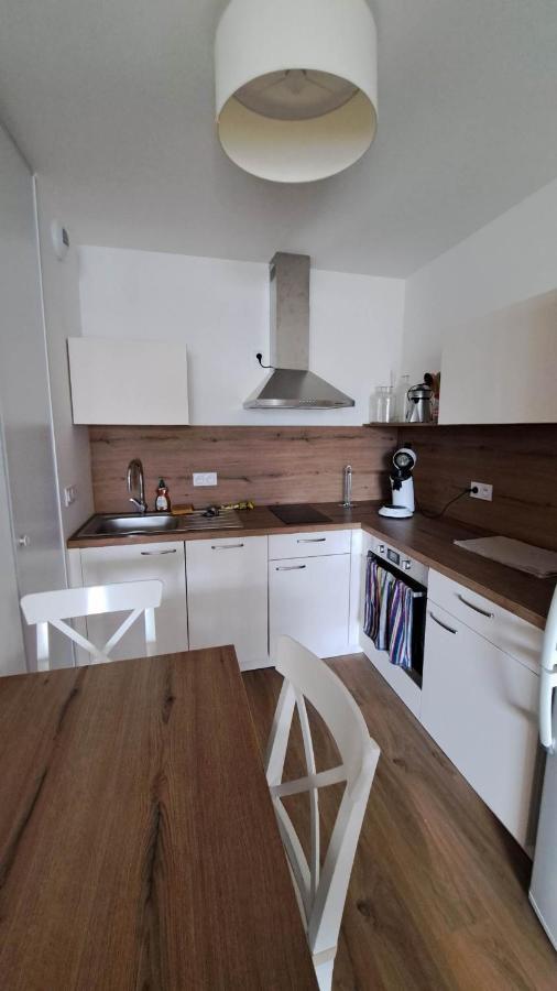 Joli Appartement Rdc T2 Tours Extérieur photo